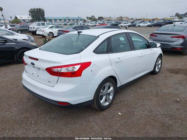 Ford FOCUS SE 2014 1FADP3F24EL200706 Image 4