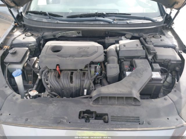 5NPE24AF0JH679699 Hyundai SONATA SE