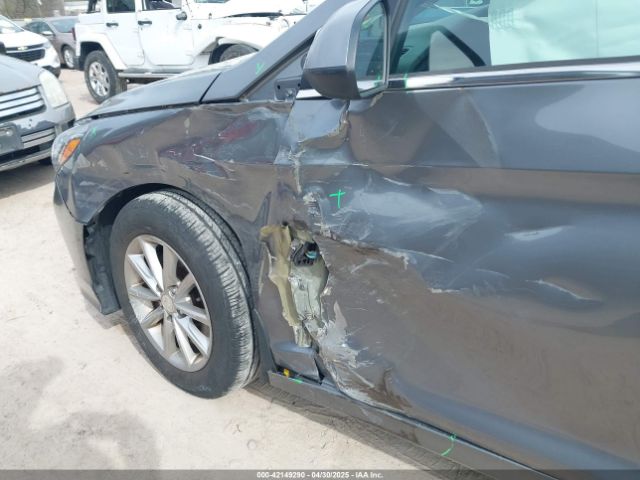 5NPE24AF0JH679699 Hyundai SONATA SE