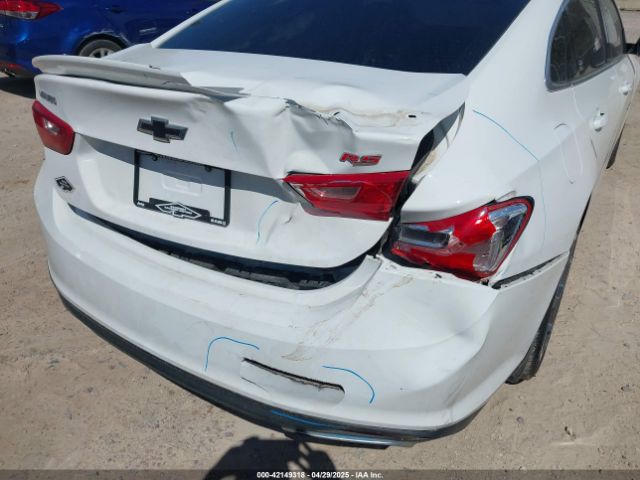 1G1ZG5ST0KF221744 Chevrolet MALIBU RS