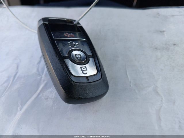 2019 FORD FUSION HYBRID 3FA6P0LU7KR137840 Photo 10