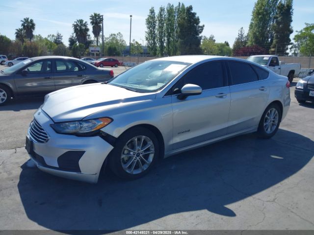 2019 FORD FUSION HYBRID 3FA6P0LU7KR137840 Photo 1