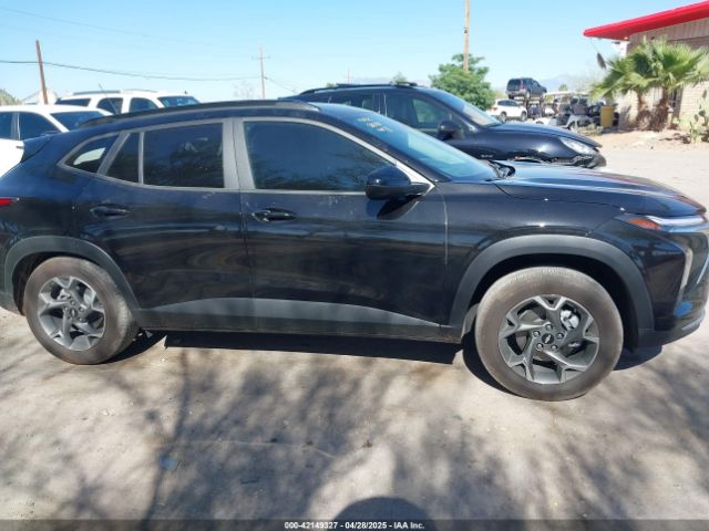 KL77LHEP4SC036671 Chevrolet Trax Fwd Lt