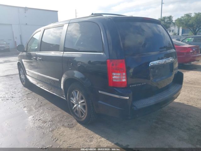 2010 CHRYSLER TOWN & COUNTRY 2A4RR5D11AR281580 Photo 2