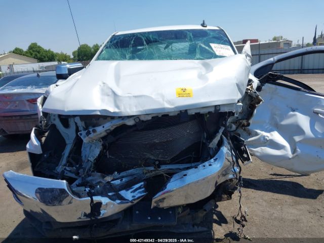 3GCPWCED1KG241039 Chevrolet Silverado 1500 Lt