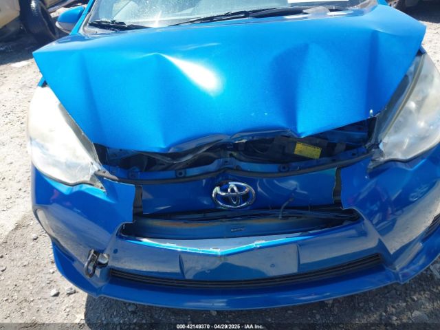 JTDKDTB37E1568222 Toyota Prius C Three