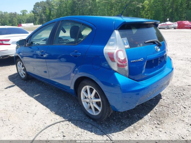 JTDKDTB37E1568222 Toyota Prius C Three