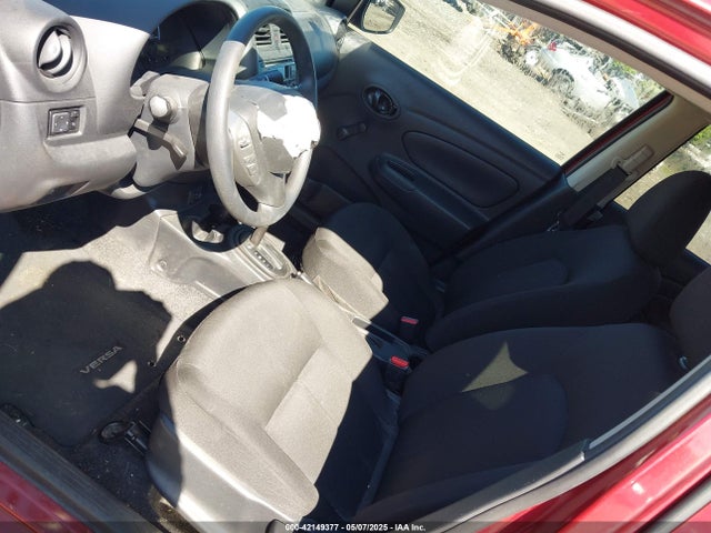 3N1CN7APXKL820162 Nissan Versa 1.6 S+