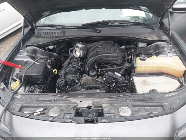 42149387 :رقم المزاد ، 2C3CCARG3JH324944 vin ، 2018 Chrysler 300 Touring Awd مزاد بيع