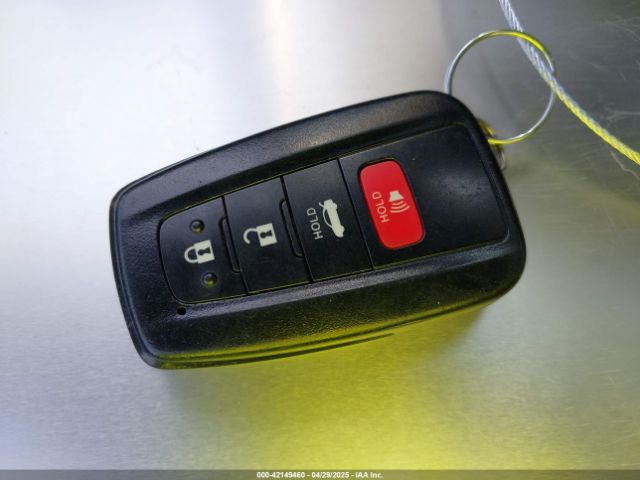 5YFFPMAE7NP382094 Toyota Corolla Xle