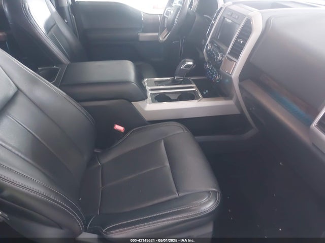1FTFW1E14JFE70076 Ford F-150 Lariat