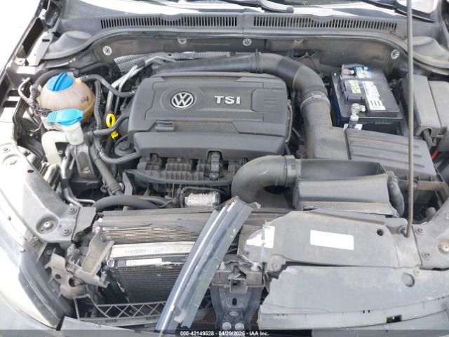 3VWD17AJXEM393683 Volkswagen Jetta 1.8t Se