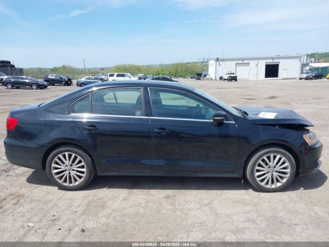3VWD17AJXEM393683 Volkswagen Jetta 1.8t Se