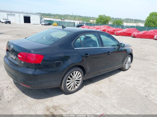 3VWD17AJXEM393683 Volkswagen Jetta 1.8t Se