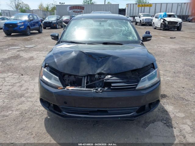 3VWD17AJXEM393683 Volkswagen Jetta 1.8t Se