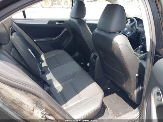 3VWD17AJXEM393683 Volkswagen Jetta 1.8t Se