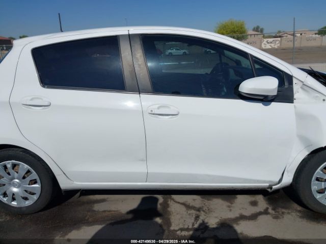 VNKKTUD37FA046379 Toyota YARIS L