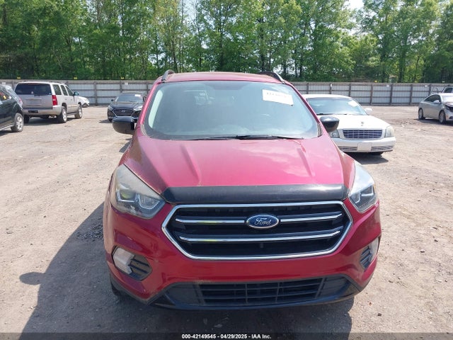 1FMCU9GD2JUB36957 Ford ESCAPE SE