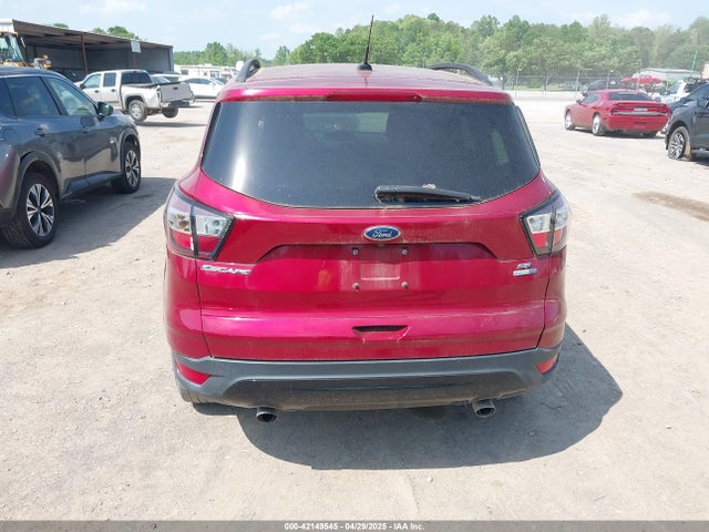 1FMCU9GD2JUB36957 Ford ESCAPE SE