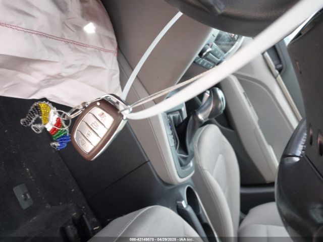 2018 HYUNDAI ELANTRA 5NPD84LF6JH370942 Photo 10