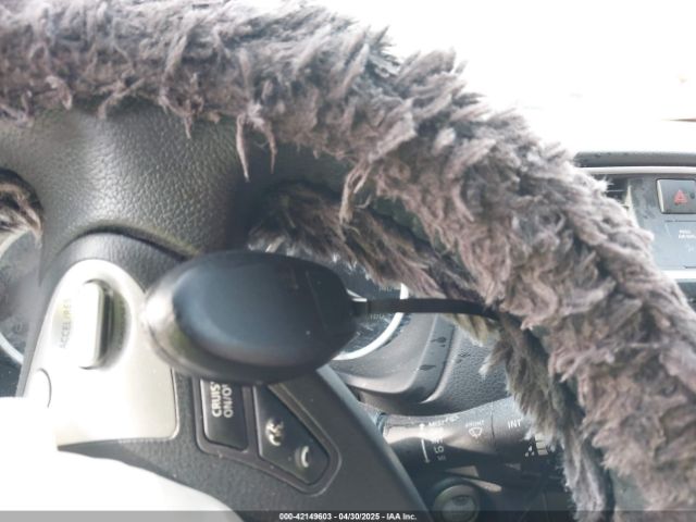 3N1AB7AP1HY326218 Nissan SENTRA SV