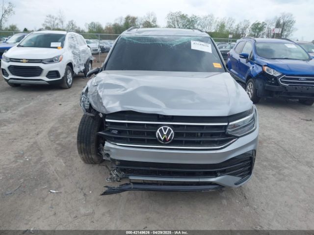 3VVCB7AX1NM065960 Volkswagen Tiguan 2.0t Se R-line Black