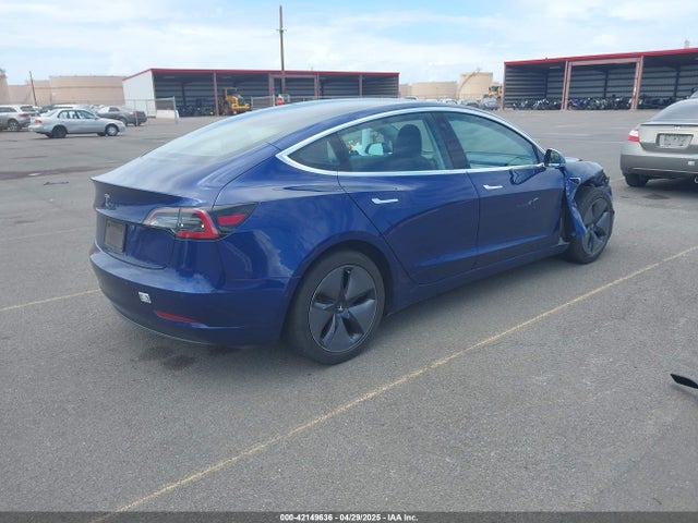 2018 TESLA MODEL 3 5YJ3E1EA6JF160859 Photo 3