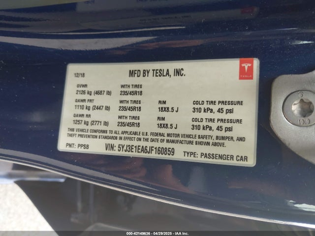2018 TESLA MODEL 3 5YJ3E1EA6JF160859 Photo 8