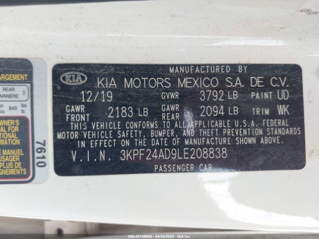 3KPF24AD9LE208838 KIA Forte Lxs