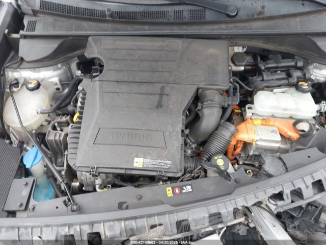 KNDCB3LC5K5351412 KIA NIRO LX