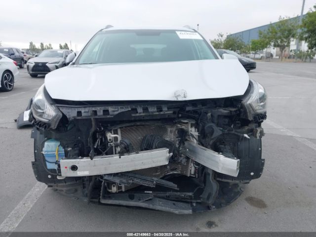KNDCB3LC5K5351412 KIA NIRO LX