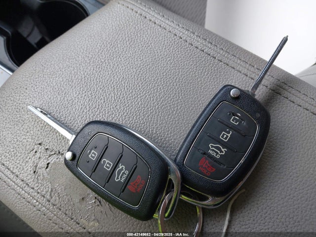 Hyundai SONATA SE 2015 5NPE24AF0FH212919 Image 11