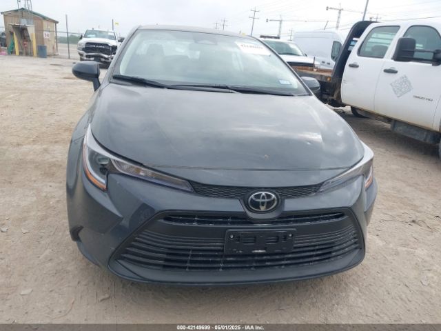 5YFB4MDE7SP277876 Toyota COROLLA LE