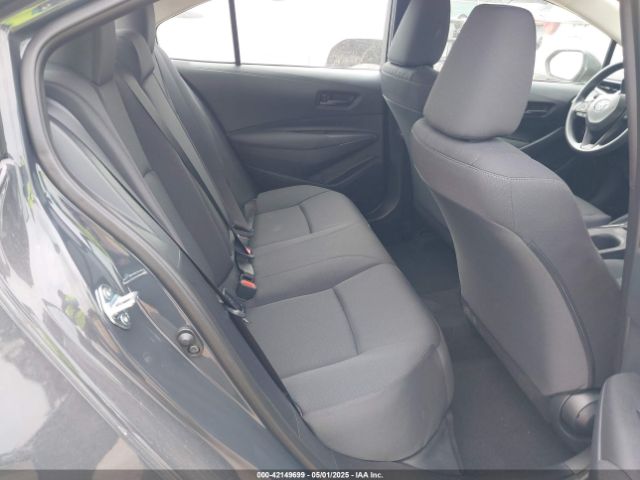 5YFB4MDE7SP277876 Toyota COROLLA LE
