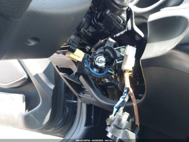 KNAGM4A71F5598369 KIA Optima Lx