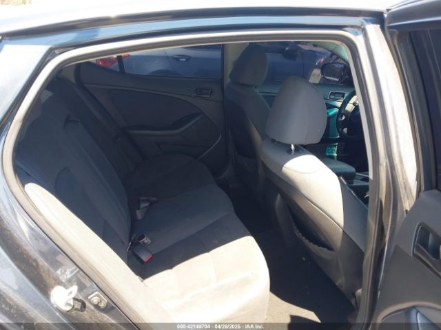 KNAGM4A71F5598369 KIA Optima Lx