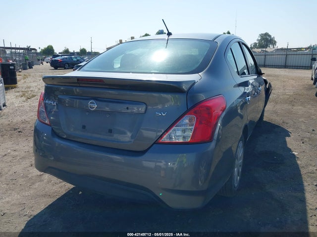 3N1CN7AP1JL872116 Nissan Versa 1.6 Sv