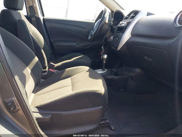 3N1CN7AP1JL872116 Nissan Versa 1.6 Sv