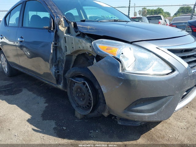 3N1CN7AP1JL872116 Nissan Versa 1.6 Sv