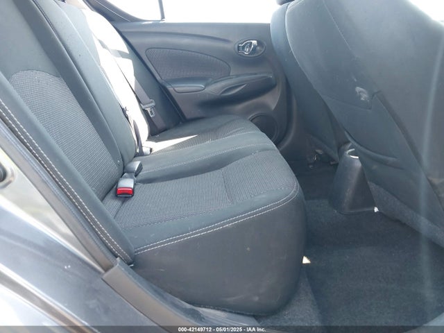 3N1CN7AP1JL872116 Nissan Versa 1.6 Sv