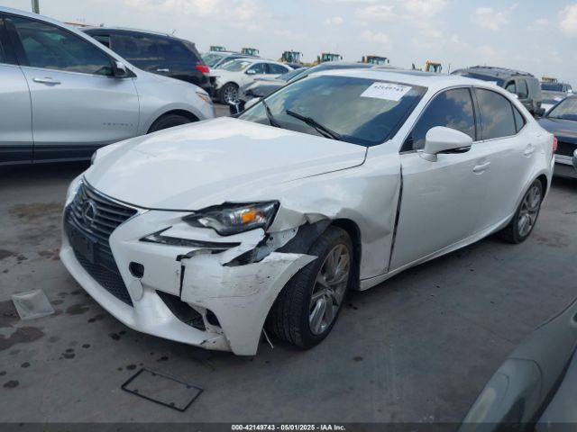 2016 LEXUS IS 200T JTHBA1D21G5035407 Photo 1