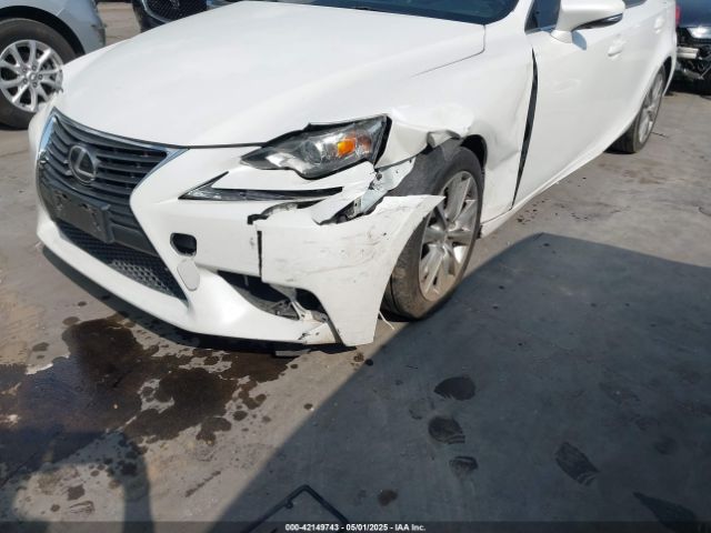 2016 LEXUS IS 200T JTHBA1D21G5035407 Photo 5