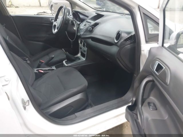 3FADP4BE9EM170994 Ford FIESTA SE