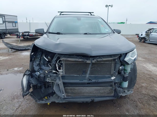 3GNAXKEX3JL400406 Chevrolet EQUINOX LT
