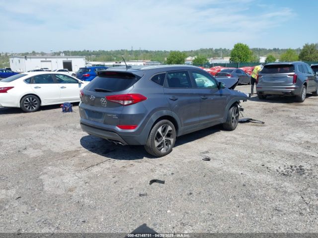 KM8J3CA28GU126098 Hyundai Tucson Sport