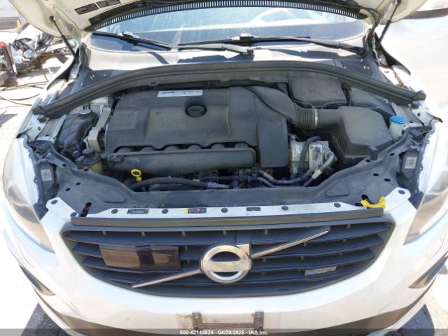 YV4902DZ0E2546642 Volvo Xc60 T6 R-design Platinum