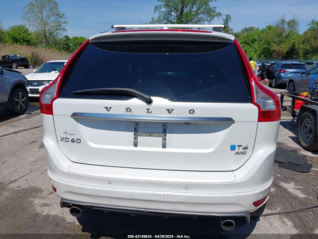 YV4902DZ0E2546642 Volvo Xc60 T6 R-design Platinum