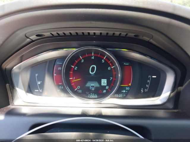 YV4902DZ0E2546642 Volvo Xc60 T6 R-design Platinum