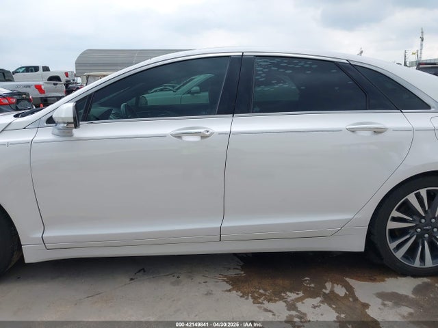 3LN6L5EC5HR630539 Lincoln 2017