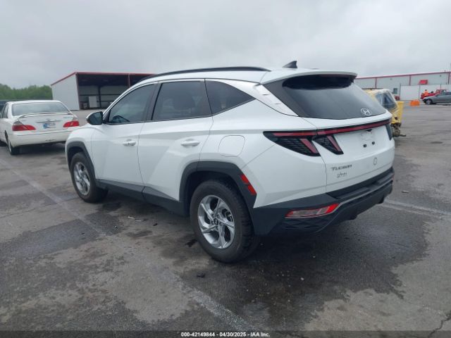 2022 HYUNDAI TUCSON 5NMJBCAE4NH093249 Photo 2